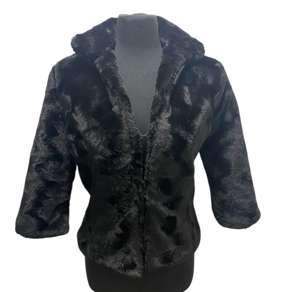 Merona Faux Fur Black Teddy Jacket - Like New - Women’s Small - Picture 2 of 7